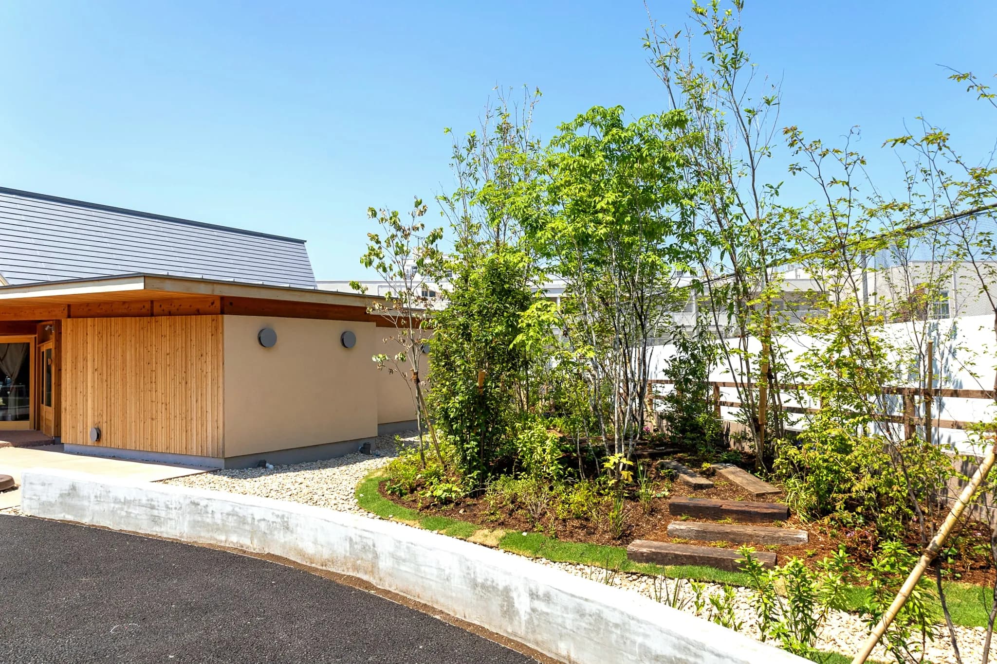 星美ホーム　サローネ園庭