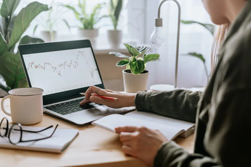 バイオフィリックデザイン　オフィス